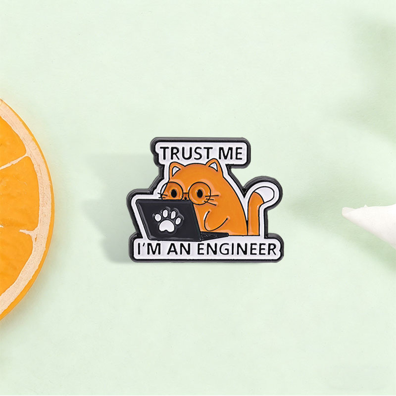 I'm An Engineer Quote Enamel P - Laptop Accessories Design recension och pris