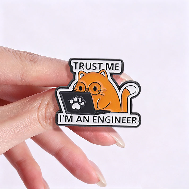I'm An Engineer Quote Enamel P - Laptop Accessories Design recension och pris